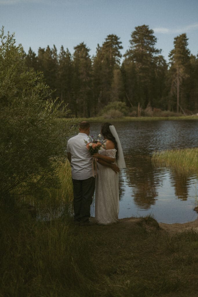 Sweet Elopement session by the lake.